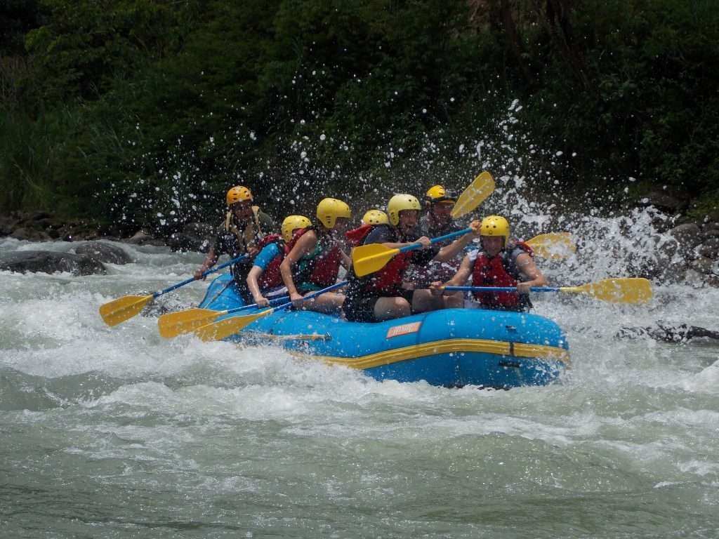 Enjoy Osa Rafting