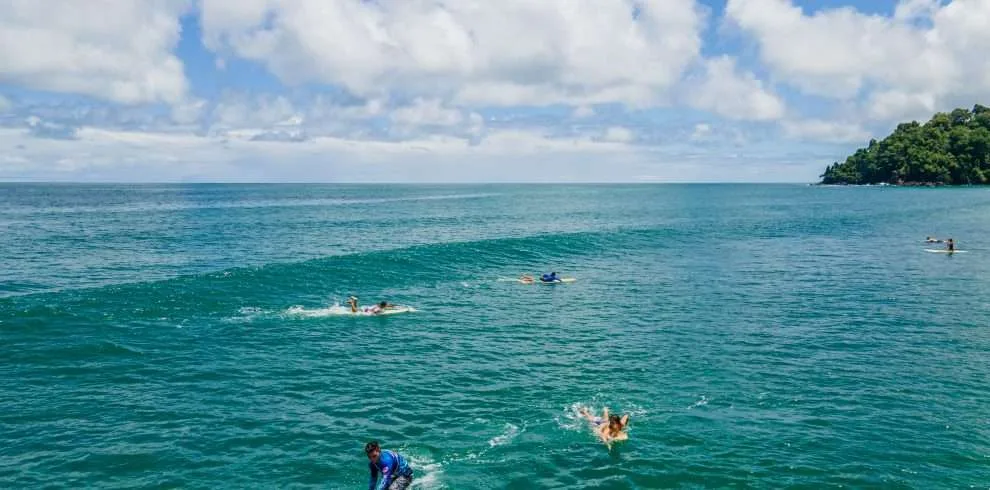SURF LESSONS