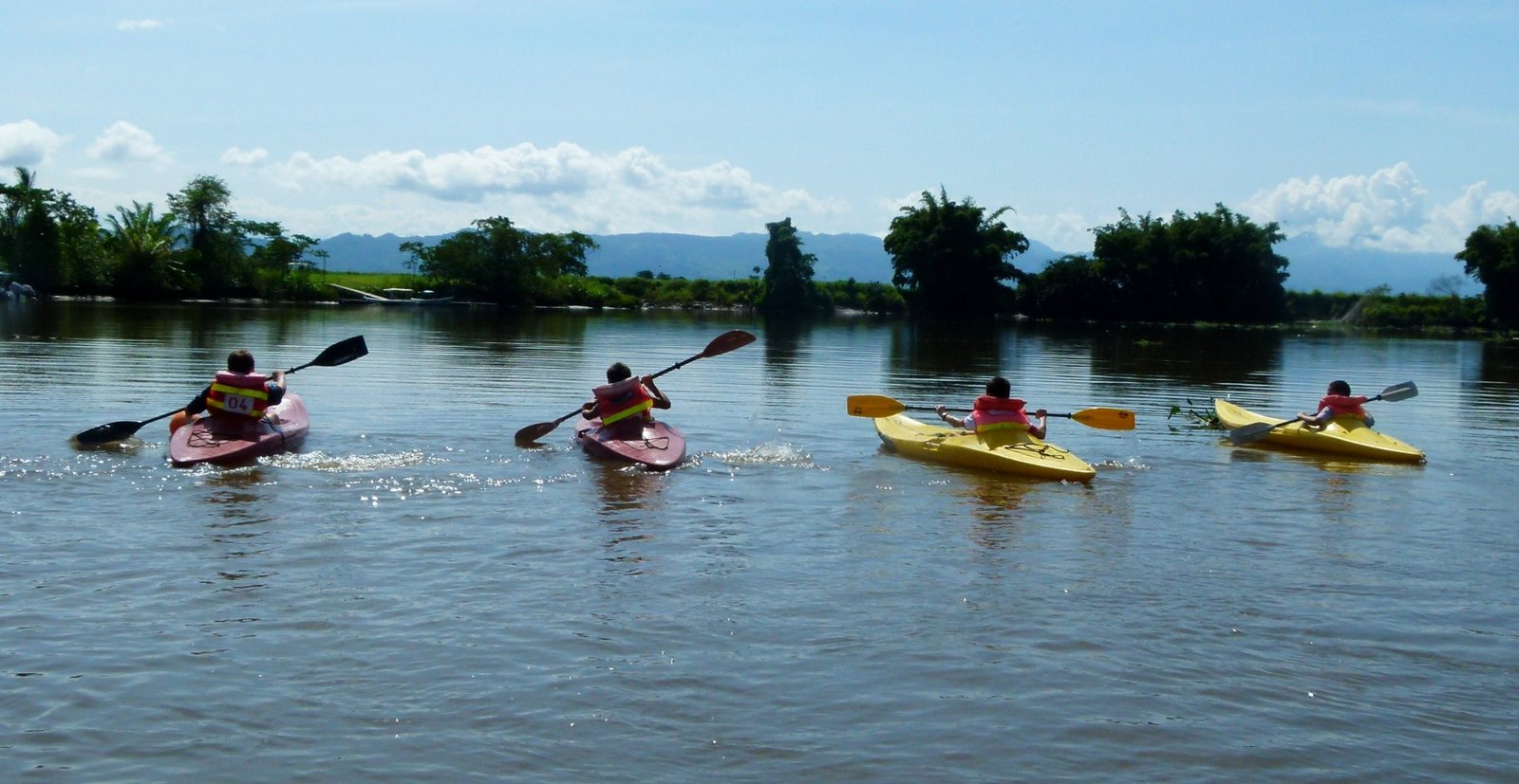 Enjoy Osa Kyaking Tour